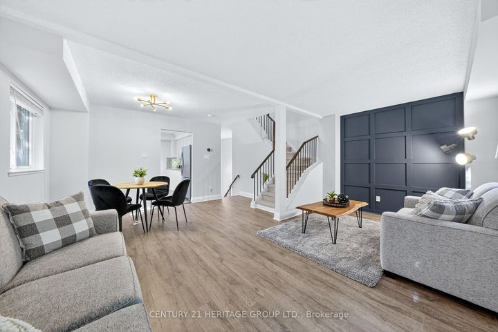 Photo 7 at 654 Gibney Crescent, Summerhill Estates, Newmarket