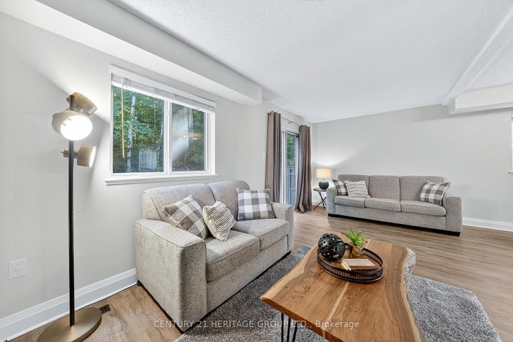 Photo 11 at 654 Gibney Crescent, Summerhill Estates, Newmarket