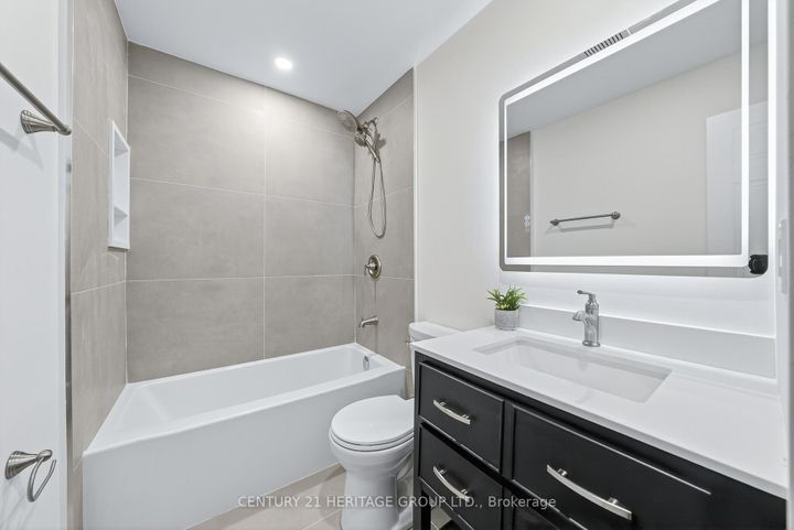 Photo 23 at 654 Gibney Crescent, Summerhill Estates, Newmarket