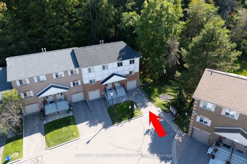 Photo 1 at 654 Gibney Crescent, Summerhill Estates, Newmarket