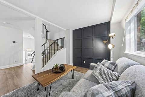 Photo 8 at 654 Gibney Crescent, Summerhill Estates, Newmarket