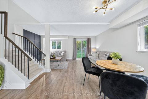 Photo 12 at 654 Gibney Crescent, Summerhill Estates, Newmarket