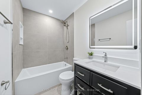 Photo 23 at 654 Gibney Crescent, Summerhill Estates, Newmarket