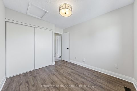 Photo 28 at 654 Gibney Crescent, Summerhill Estates, Newmarket