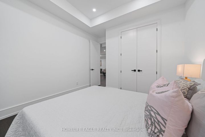 Photo 10 at 11 Glen Muir Drive, Cliffcrest, Toronto