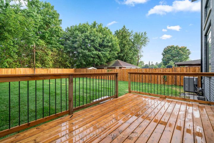 Photo 41 at 11 Glen Muir Drive, Cliffcrest, Toronto