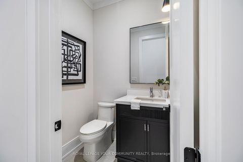 Photo 20 at 2 Bunn Court, Bayview Northeast, Aurora