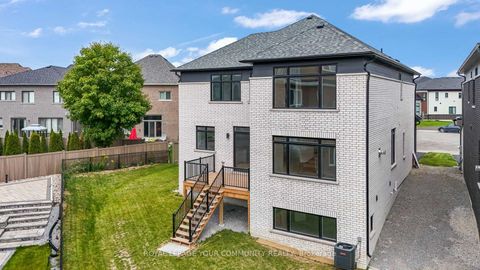 Photo 38 at 2 Bunn Court, Bayview Northeast, Aurora
