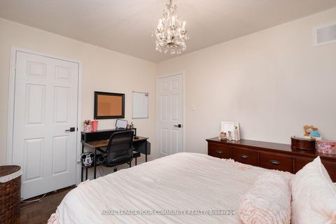 Photo 29 at 86 Corkwood Crescent, Maple, Vaughan