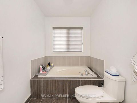 Photo 26 at 67 Gentile Circle, Elder Mills, Vaughan Photo 26 at 67 Gentile Circle, Elder Mills, Vaughan