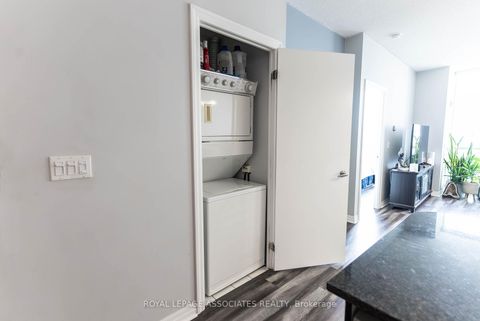 Photo 10 at 2407 - 16 Yonge Street E, Waterfront Communities C1, Toronto