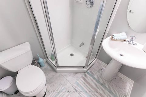 Photo 12 at 2407 - 16 Yonge Street E, Waterfront Communities C1, Toronto