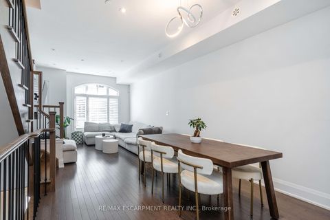 Photo 3 at 42 - 79 Elder Avenue, Long Branch, Toronto
