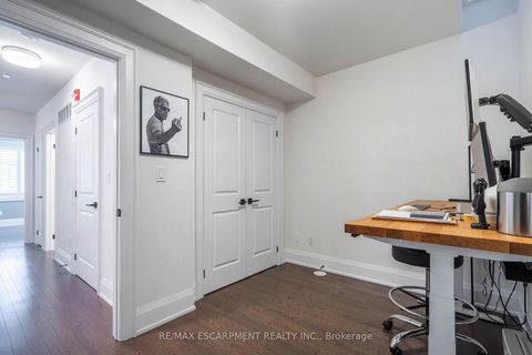 Photo 11 at 42 - 79 Elder Avenue, Long Branch, Toronto