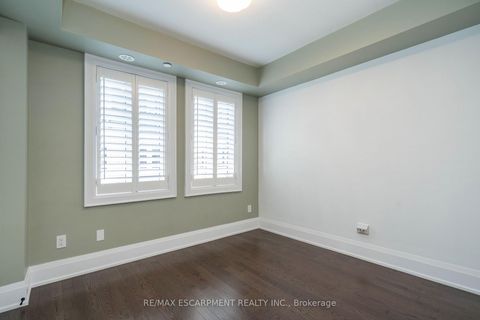 Photo 12 at 42 - 79 Elder Avenue, Long Branch, Toronto