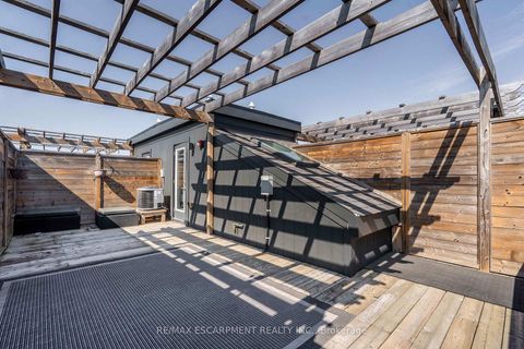 Photo 20 at 42 - 79 Elder Avenue, Long Branch, Toronto
