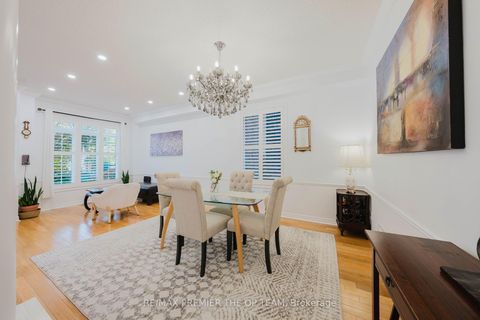 Photo 8 at 42 Osprey Drive, Vellore Village, Vaughan