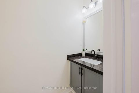 Photo 10 at 42 Osprey Drive, Vellore Village, Vaughan