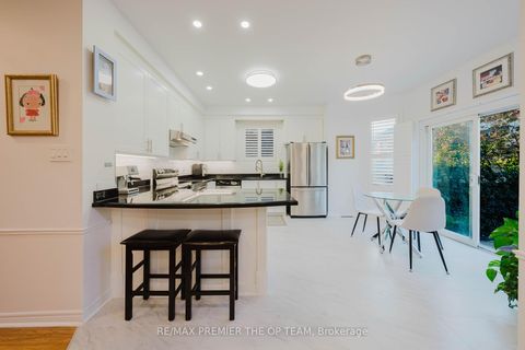 Photo 11 at 42 Osprey Drive, Vellore Village, Vaughan