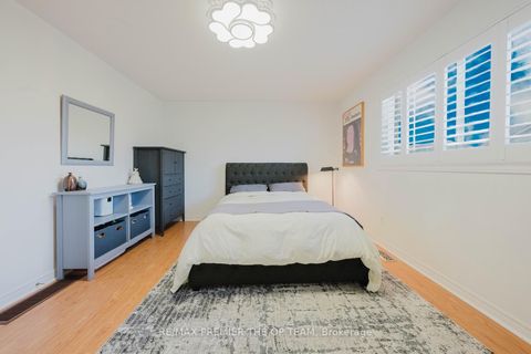 Photo 26 at 42 Osprey Drive, Vellore Village, Vaughan