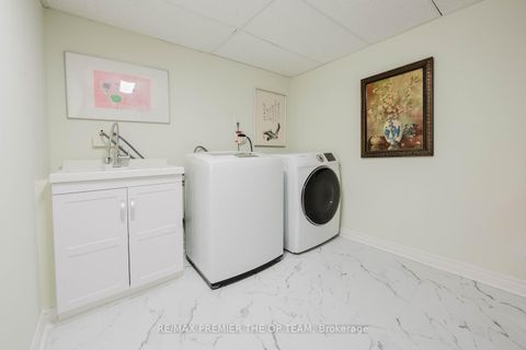 Photo 33 at 42 Osprey Drive, Vellore Village, Vaughan
