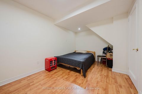 Photo 35 at 42 Osprey Drive, Vellore Village, Vaughan
