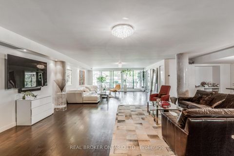 Photo 7 at 201 - 500 Wellington Street W, Waterfront Communities C1, Toronto