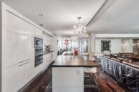 Photo 9 at 201 - 500 Wellington Street W, Waterfront Communities C1, Toronto
