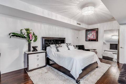 Photo 14 at 201 - 500 Wellington Street W, Waterfront Communities C1, Toronto