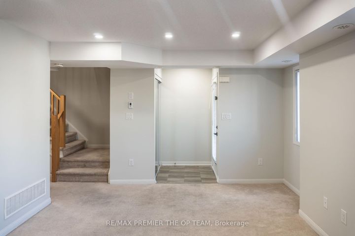 Photo 8 at 120 - 250 Sunny Meadow Boulevard, Wellington, Brampton