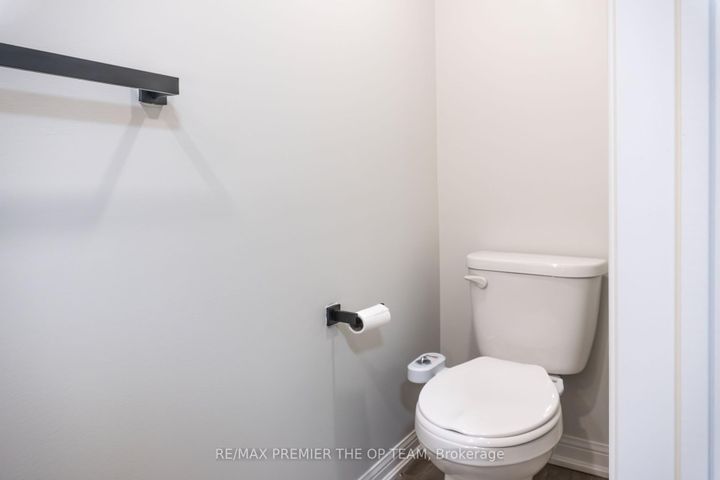 Photo 10 at 120 - 250 Sunny Meadow Boulevard, Wellington, Brampton