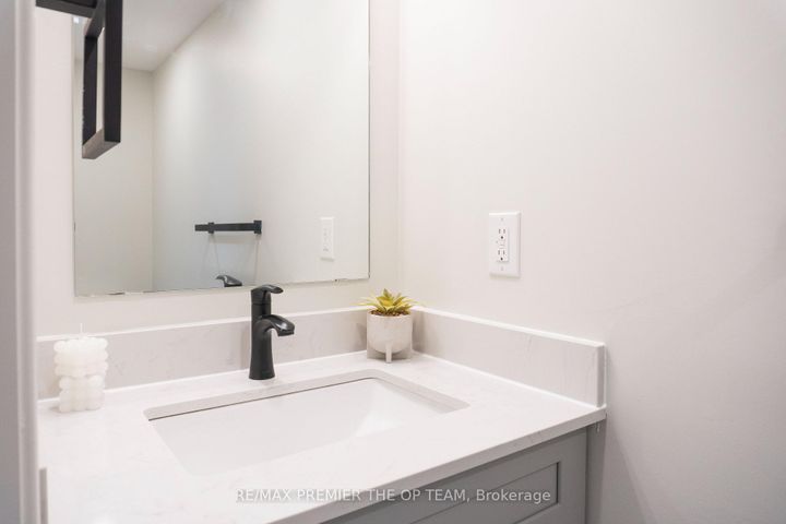 Photo 11 at 120 - 250 Sunny Meadow Boulevard, Wellington, Brampton