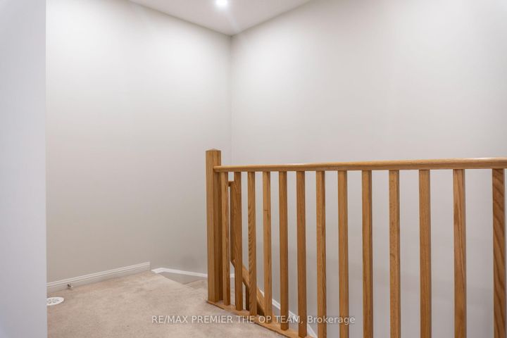 Photo 13 at 120 - 250 Sunny Meadow Boulevard, Wellington, Brampton
