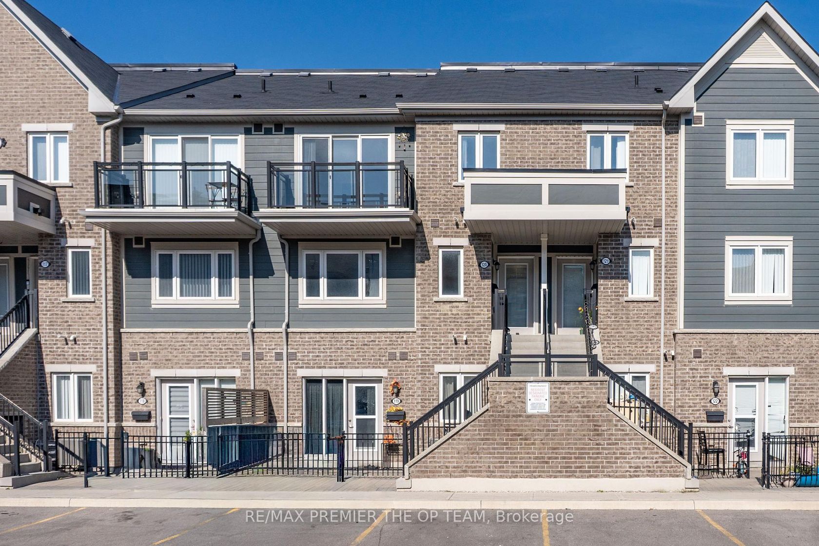 120 - 250 Sunny Meadow Boulevard, Wellington, Brampton 2