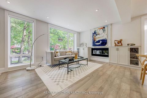 Photo 6 at 523 Briar Hill Avenue, Forest Hill North, Toronto