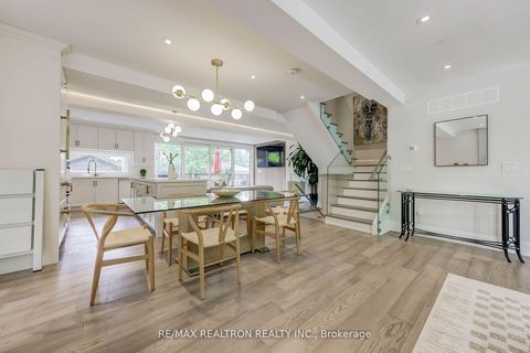 Photo 7 at 523 Briar Hill Avenue, Forest Hill North, Toronto