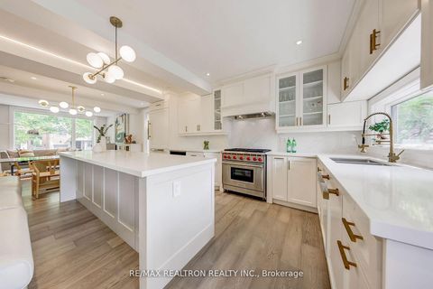 Photo 9 at 523 Briar Hill Avenue, Forest Hill North, Toronto