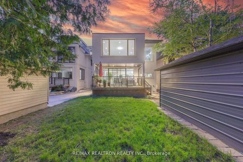 Photo 35 at 523 Briar Hill Avenue, Forest Hill North, Toronto
