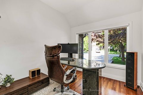Photo 16 at 310 Westridge Drive, Kleinburg, Vaughan