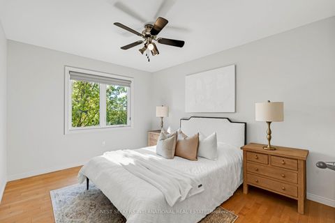 Photo 18 at 310 Westridge Drive, Kleinburg, Vaughan