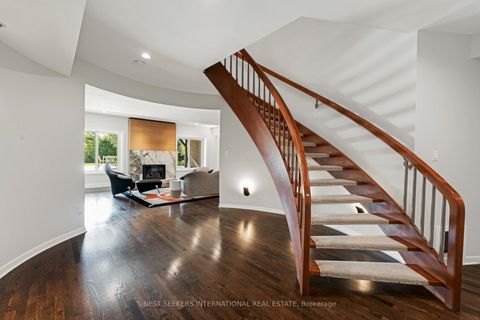 Photo 21 at 310 Westridge Drive, Kleinburg, Vaughan