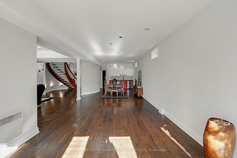 Photo 25 at 310 Westridge Drive, Kleinburg, Vaughan