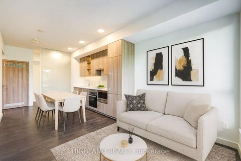 Photo 1 at 608 - 25 McMahon Drive, Bayview Village, Toronto