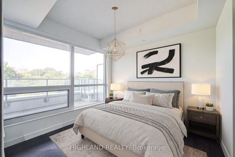Photo 5 at 608 - 25 McMahon Drive, Bayview Village, Toronto