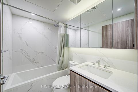 Photo 11 at 608 - 25 McMahon Drive, Bayview Village, Toronto