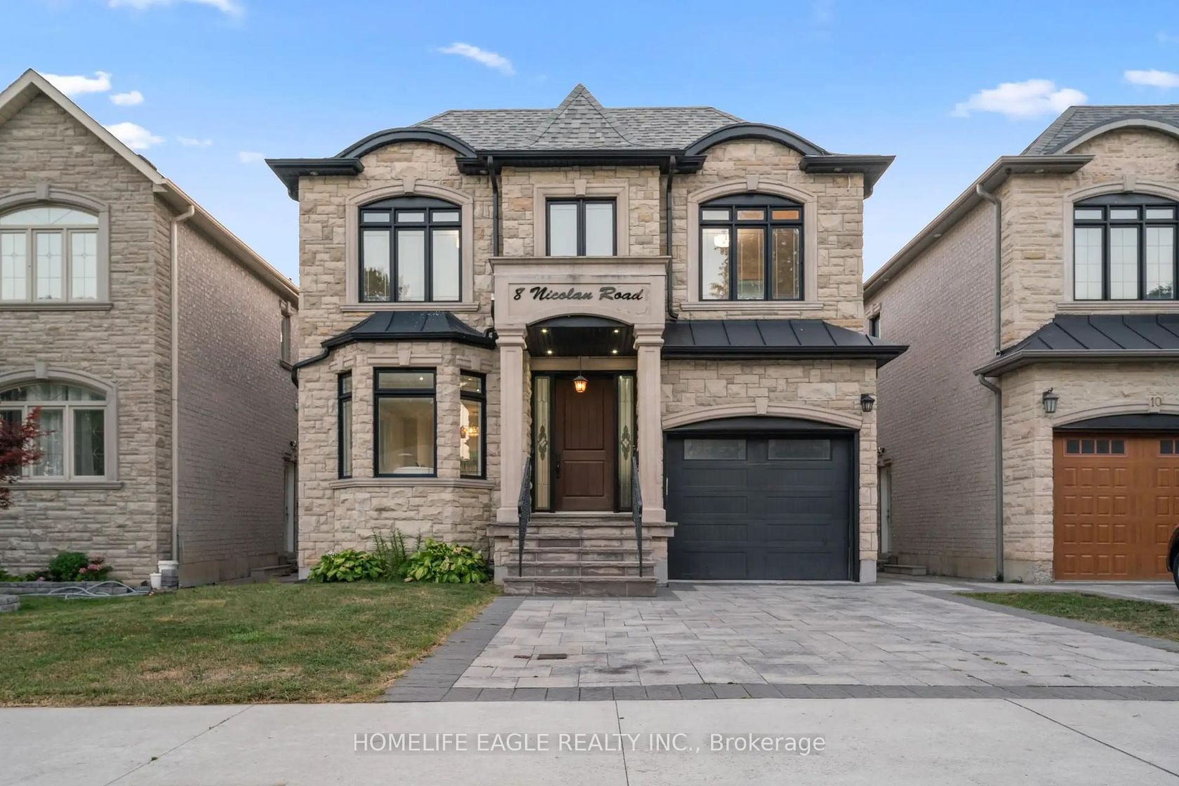 8 Nicolan Road, Cliffcrest, Toronto 