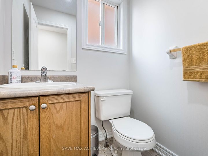 Photo 7 at 65 Eastview Gate, Bram East, Brampton
