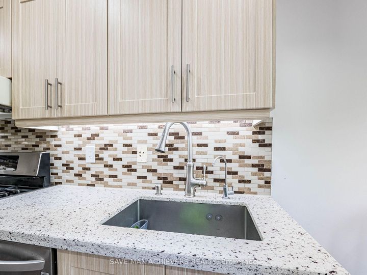 Photo 15 at 65 Eastview Gate, Bram East, Brampton