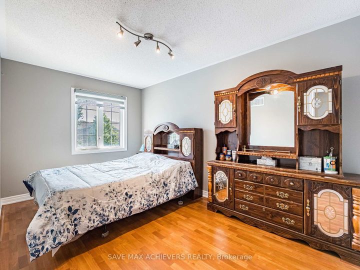 Photo 27 at 65 Eastview Gate, Bram East, Brampton