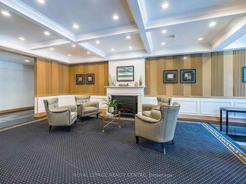 Photo 1 at 402 - 20 Southport Street, Swansea, Toronto